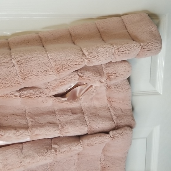 Donna Slayers Fabulous Furs Blush Pink Posh Jacket Size Small - Picture 7 of 11